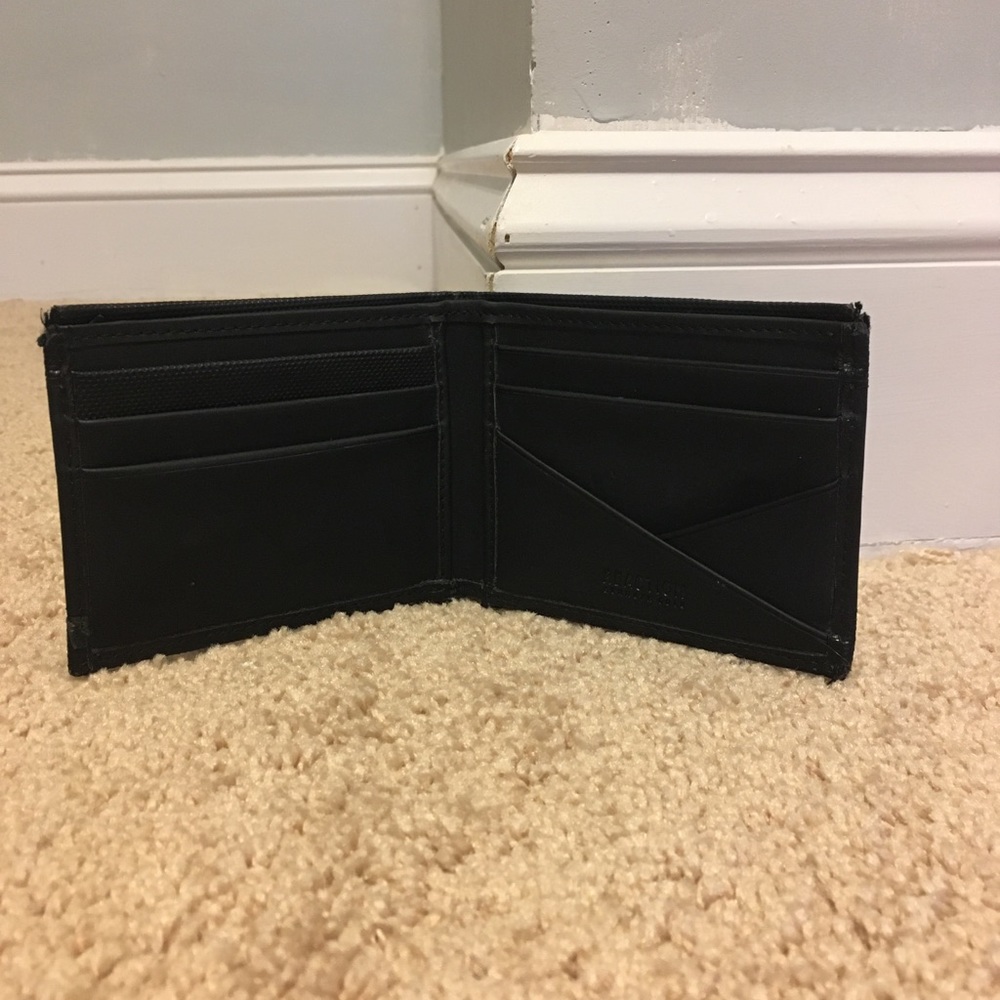 Kenneth Cole Black Theft Proof Wallet